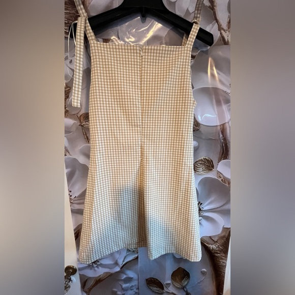 NWT ZARA 2025 collection bow short dress size M
🚨FIRM PRICE - Picture 9 of 15